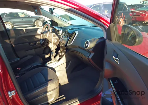 2014 Chevrolet Sonic Rs Auto from USA, damaged, VIN 1G1JG6SB2E4173769